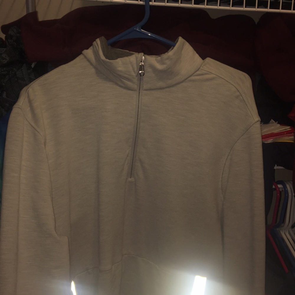 Lululemon 1/4 zip worn 5 times